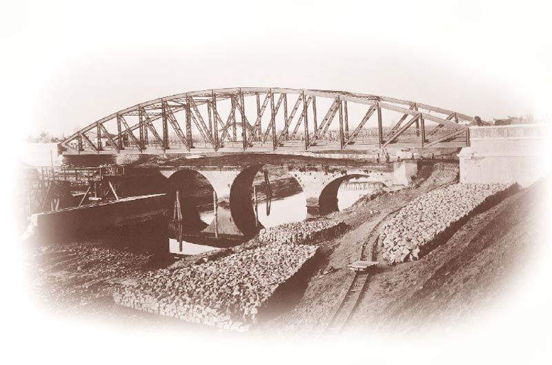 Ponte vecchio | Storia della azienda | Consultecno